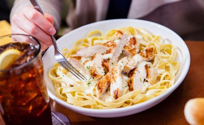 The Latest Olive Garden Takeout Hack Is A Real Money-Saver